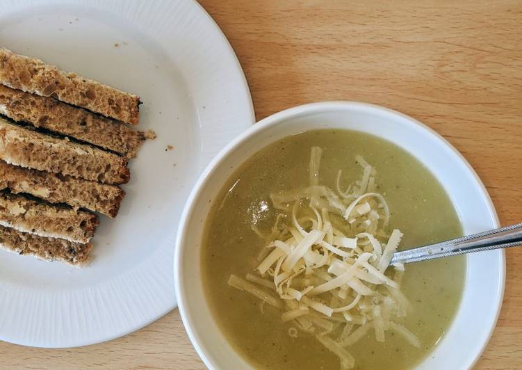 7 Delicious Homemade Leek &amp; Potato Soup