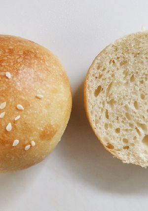 A picture of Sourdough shokupan.