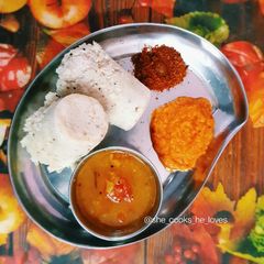 A picture of Varagu Idli/ Proso Millet Idli.