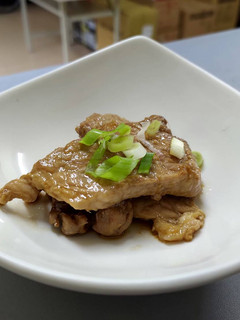 無需事先醃製的-薑汁燒肉 的食譜成品照片