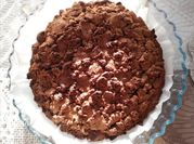 Una foto di torta alle ciliegie