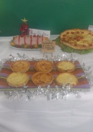 Una foto de Tarteletas de pollo a la crema de verdeo