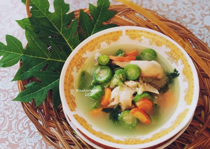 Sop Bening Ayam Oyong