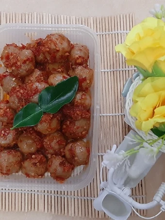 Cara Gampang Membikin Resep Pentol mercon daun jeruk yang Uenak Anti Ribet, Bikin Ngiler