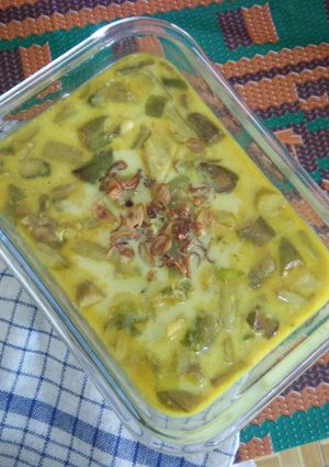 Foto resep Gulai Batang Keladi (Lompong)
