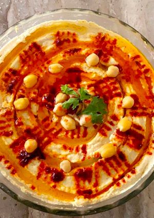 A picture of Hummus.