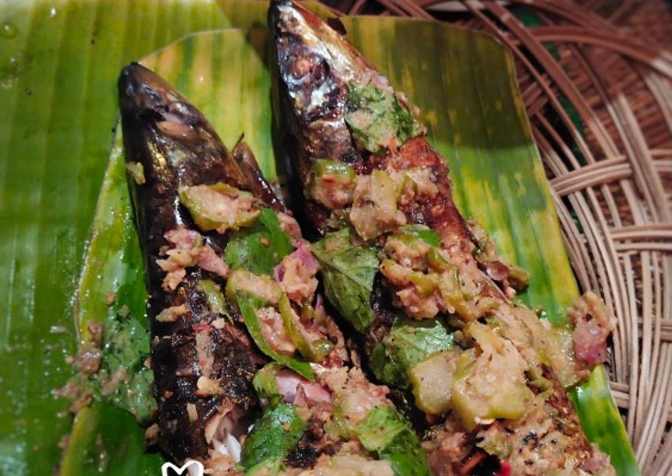 Ikan bakar asam belimbing