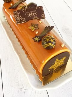 Une photo de Bûche vanille caramel