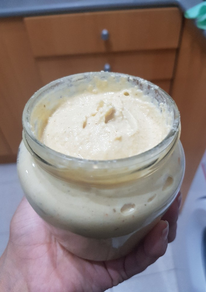 Una foto de Hummus casero con yogurt fácil