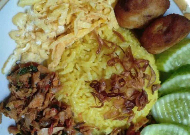 Nasi kuning