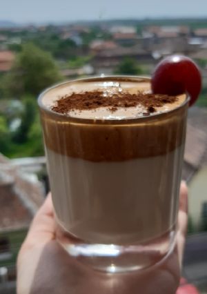 O poză a rețetei Cafea Dalgona..