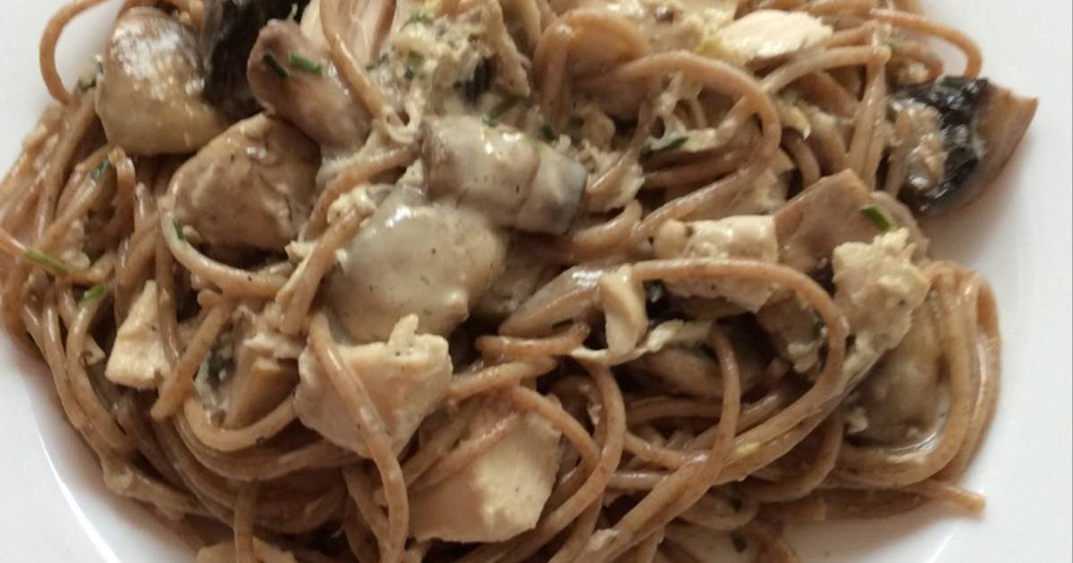 Pasta integral con champiñones y pollo Receta de Cuqui Bastida, Receta