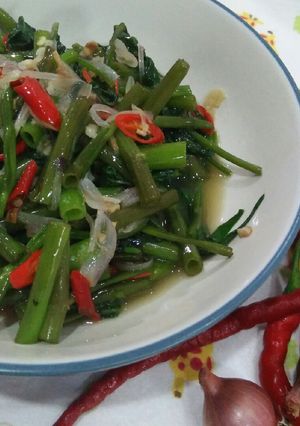 Foto resep Tumis kangkung sederhana