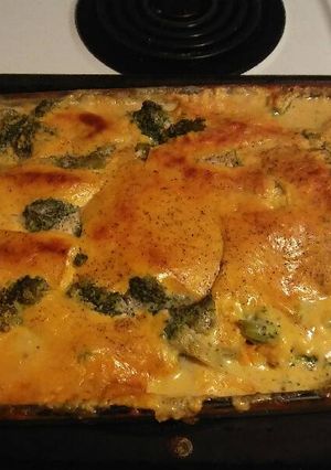 A picture of Chessy chicken & broccoli.