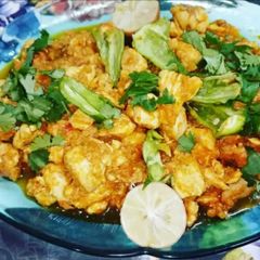 A picture of Madrasi chicken.