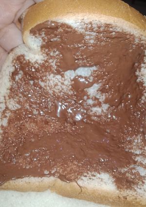 A picture of Chocolate sandwich.