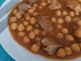 Garbanzos con solomillo de cerdo