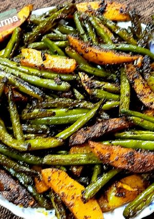 फ्रेंच बींस आलू मसाला फ्राई (french beans aloo masala fry recipe in Hindi) रेसिपी मुख्य फोटो