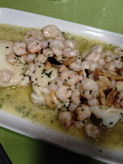 Una foto de Bacalao al pilpil con gambas para 2