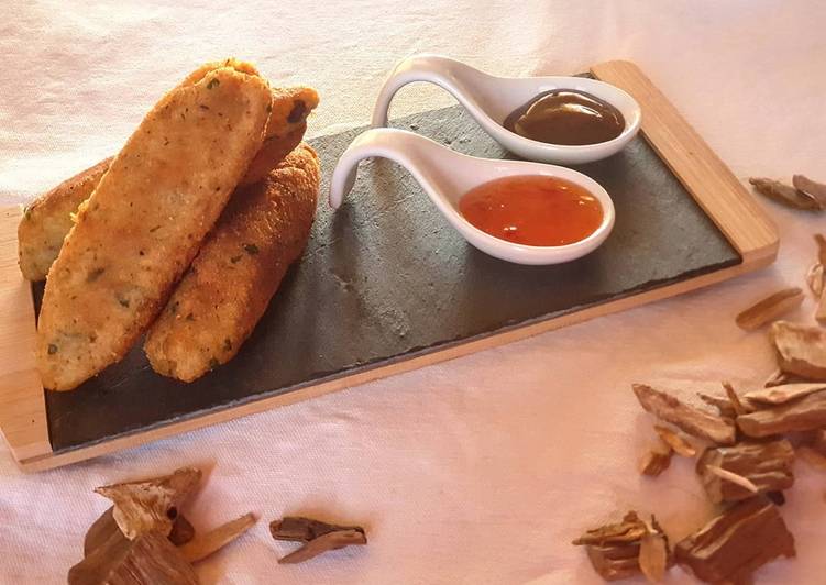 Simple Way to Prepare Award-winning Panzerotti di patate affumicate al bbq con chips di melo, toma bergamasca e guanciale croccante