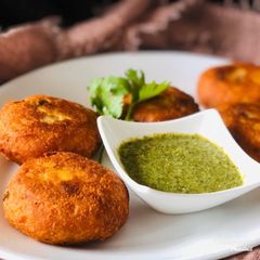 Whosayna’s Aalu Tikki A picture of Whosayna’s Aalu Tikki.