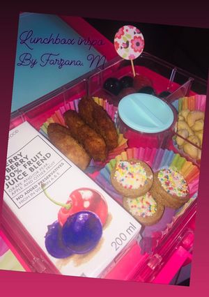 A picture of Rainbow lunch box!🌈.
