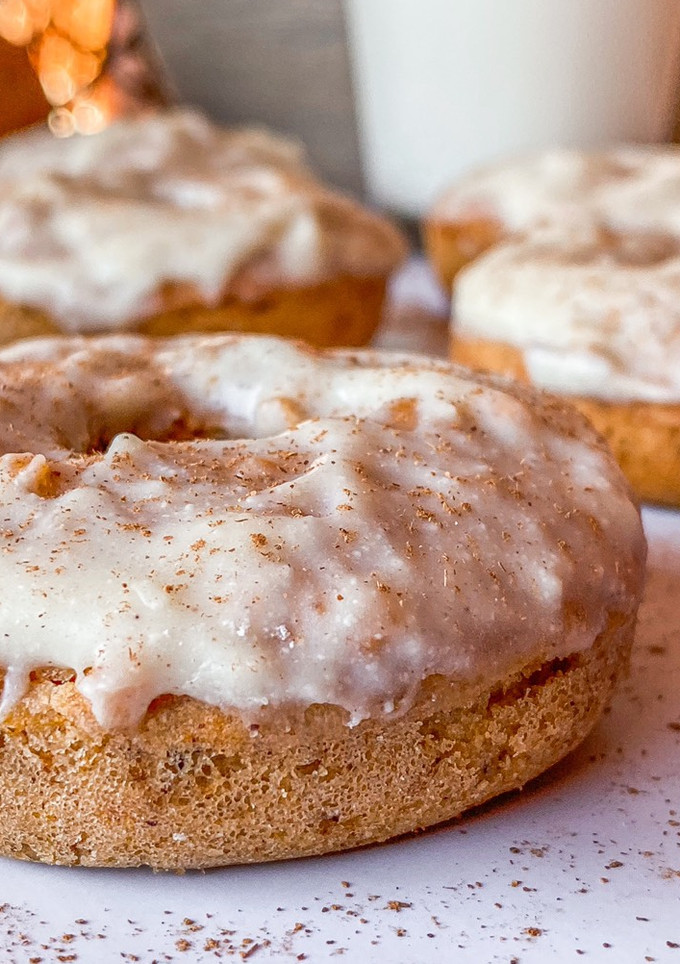 Una foto de Donuts fit de boniato y canela (sin gluten)