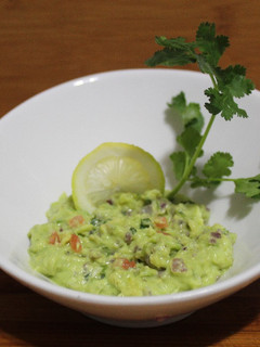 Una foto de Guacamole estilo peruano