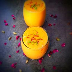 Mango lassi A picture of Mango lassi.