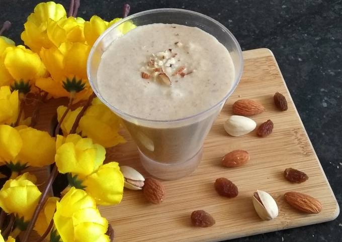 Recipe of Perfect Dry Fruits Smoothie