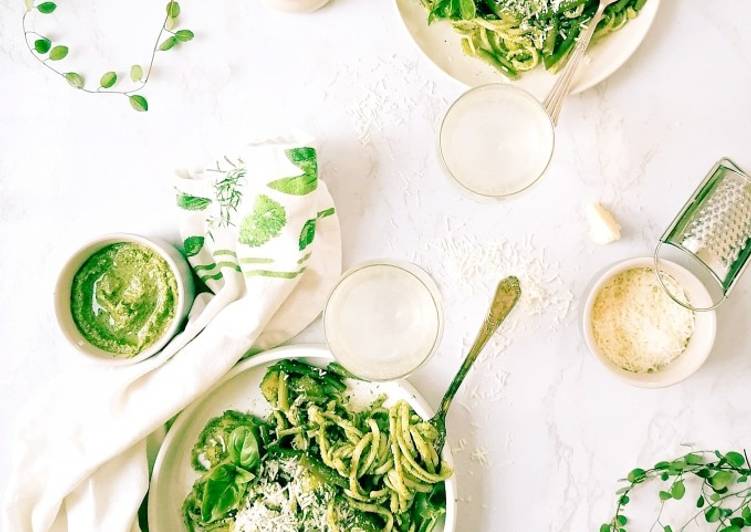 Trenette oder Spagetti mit Pesto