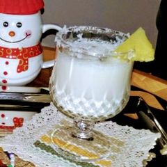 A picture of Pineapple MilkShake.