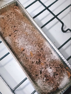 Una foto de Budín de harina integral, naranja y jengibre