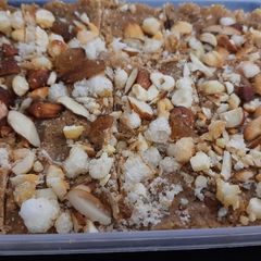 A picture of Gond pak burfi.