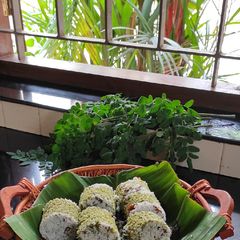 Steamed drumstick leaves cake A picture of Steamed drumstick leaves cake.