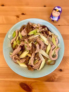 碧玉筍炒肉絲 的食譜成品照片