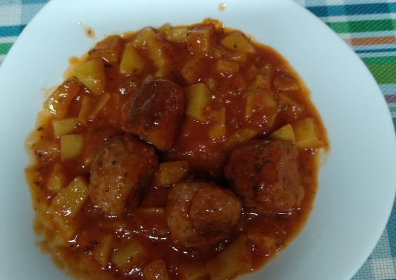 Albóndigas con tomate