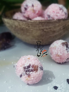 صورة لوصفة كرات الطاقه الصحية 🎀
