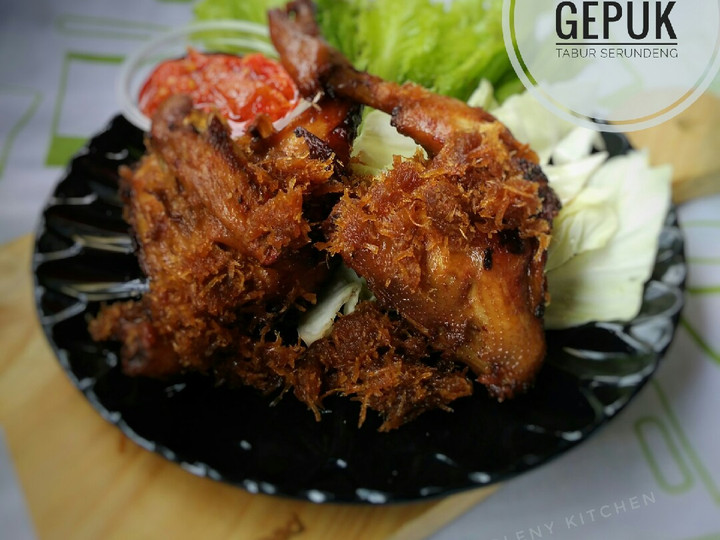  Resep  membuat Ayam Bumbu Gepuk Tabur Serundeng dijamin nikmat