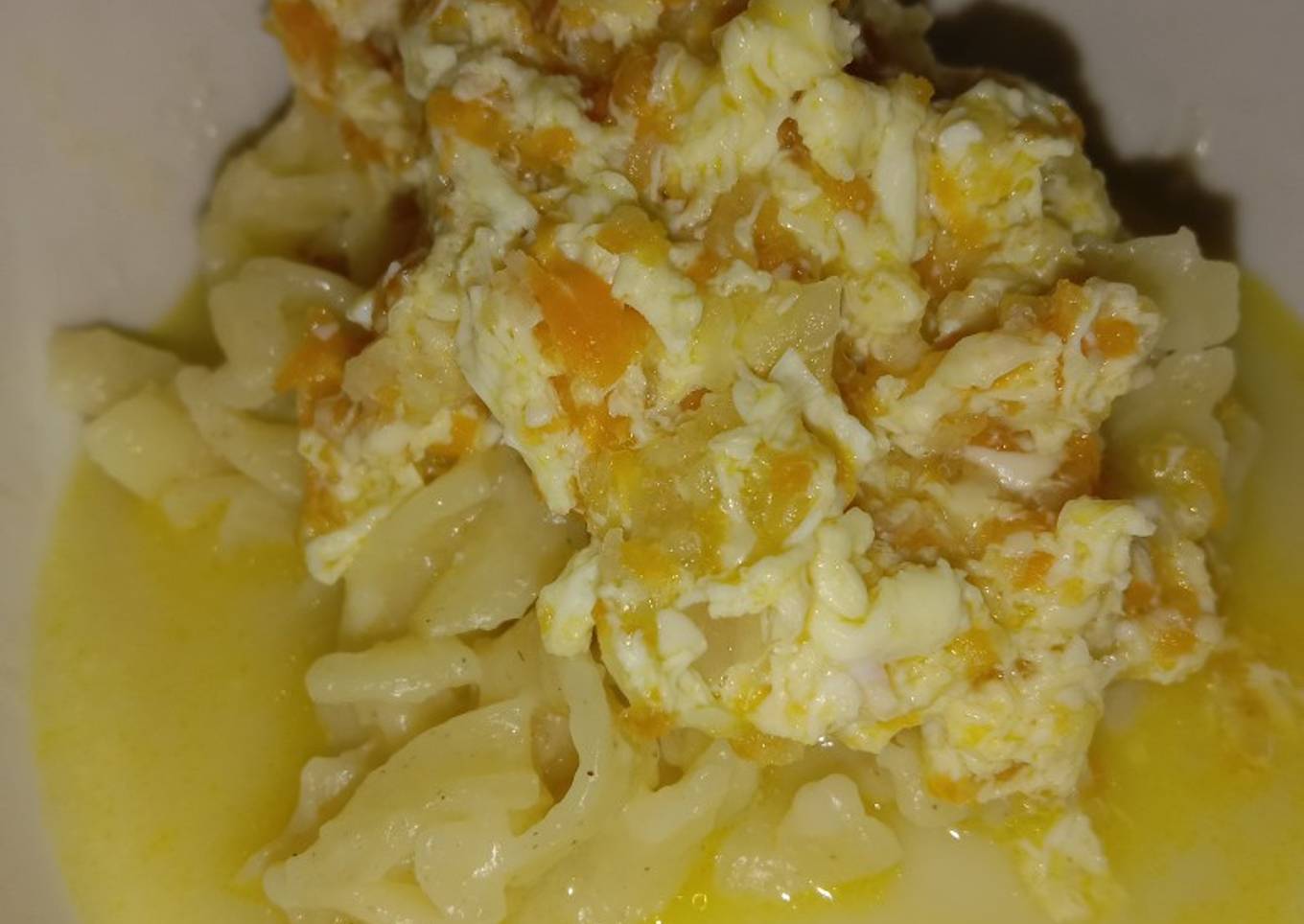 (MPASI 9+) Fusilli siram ayam telor