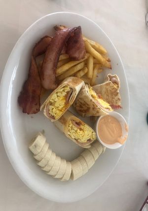 Una foto de Burrito de huevos y bacons