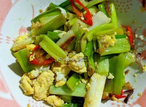 Gambar Stir fry Chinese Leeks with egg