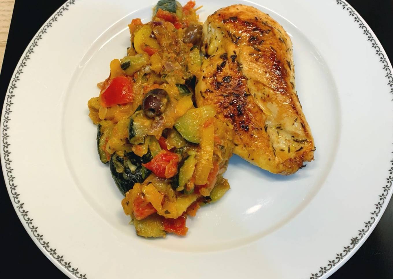 Blanc de Poulet et Poêlée de Légumes