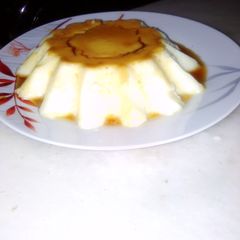 A picture of Mango caramel pudding.