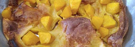 Ένα... μωρό 👶 από την Ολλανδία 🇳🇱 (Dutch baby με ροδάκινο)