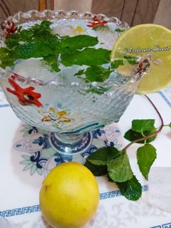 नींबू शरबत (Nimbu sharbat recipe in hindi) रेसिपी मुख्य फोटो