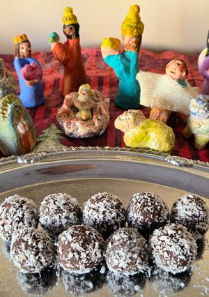 Una foto de Trufas de batata y cacao 🍠 🍫 Bocaditos saludables sin azúcar ni edulcorante, de pocos ingredientes
