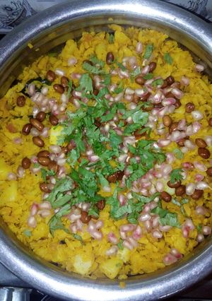 પૌવા બટેટા રેસીપી મુખ્ય ફોટો