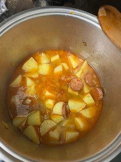 Una foto de Patatas a la riojana