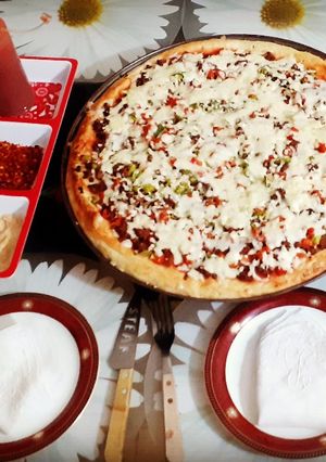 A picture of Beef minced Pizza🍕.